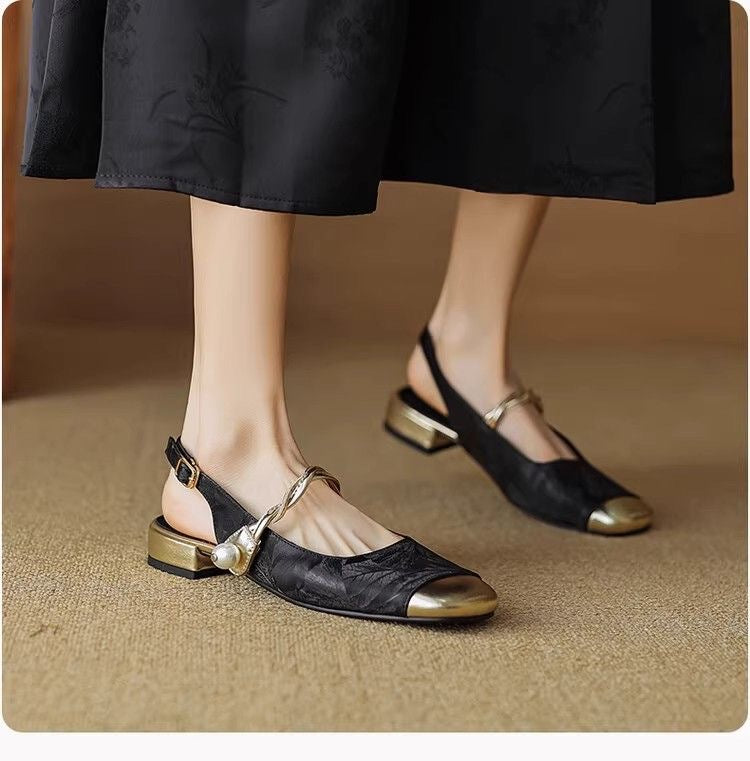 【50%OFF】【35-40】✨Ρετρό δερμάτινα παπούτσια Mary Jane με νέο κέντημα λουλουδιών👡