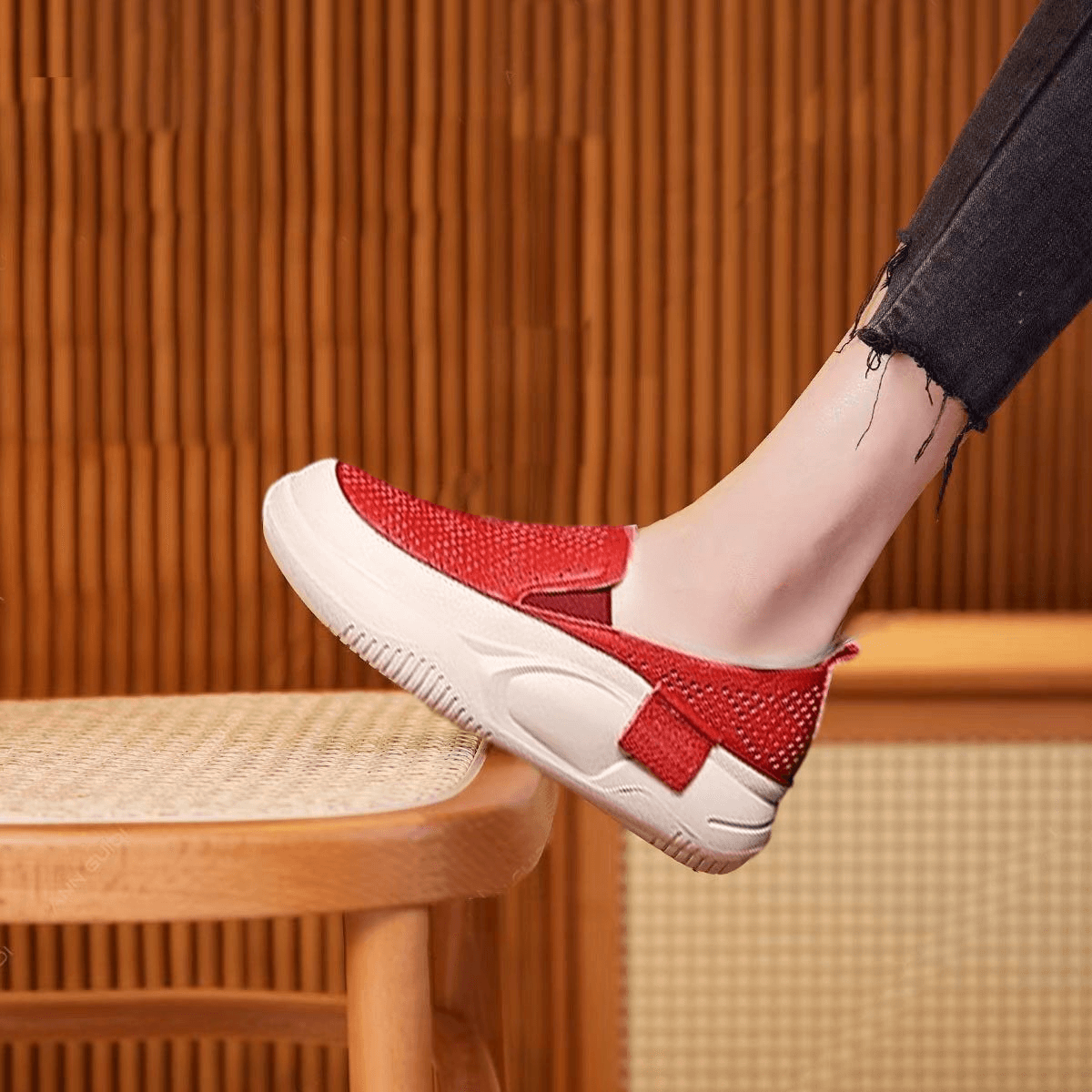 Oferta limitata-Model nou pentru vara 2023, pantofi loafers din piele de vacă cu perforații, talpă moale și vârf rotund