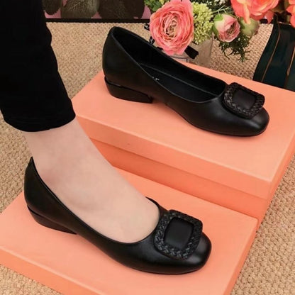 🔥【Promovare extrasezon】【35-40】Ofertă limitată-2024 Pantofi de damă din piele moale cu talpă moale cu toc gros cu vârf rotund!
