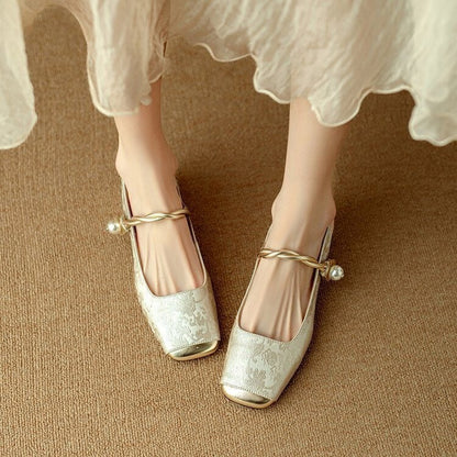 【50%OFF】【35-40】✨Ρετρό δερμάτινα παπούτσια Mary Jane με νέο κέντημα λουλουδιών👡
