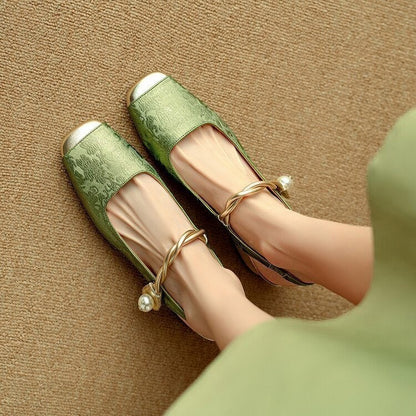 【50%OFF】【35-40】✨Ρετρό δερμάτινα παπούτσια Mary Jane με νέο κέντημα λουλουδιών👡