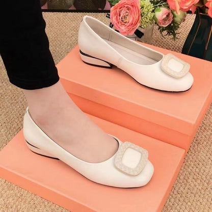 🔥【Promovare extrasezon】【35-40】Ofertă limitată-2024 Pantofi de damă din piele moale cu talpă moale cu toc gros cu vârf rotund!