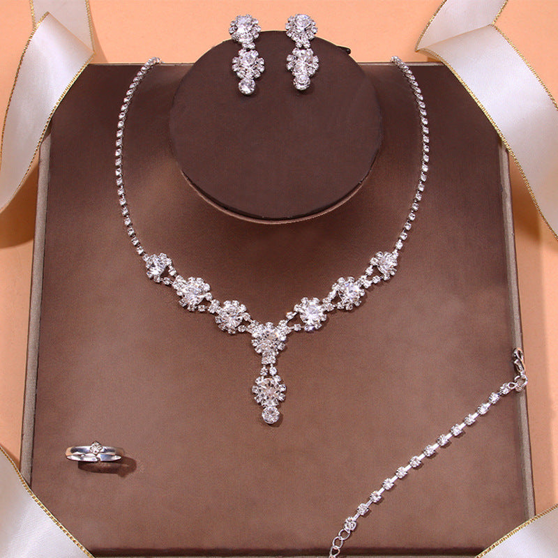 Oferta limitata-[Colier+cercei+brățară+inel] Set de bijuterii de modă exploziv 2023 Set din patru piese Set de bijuterii multicolor